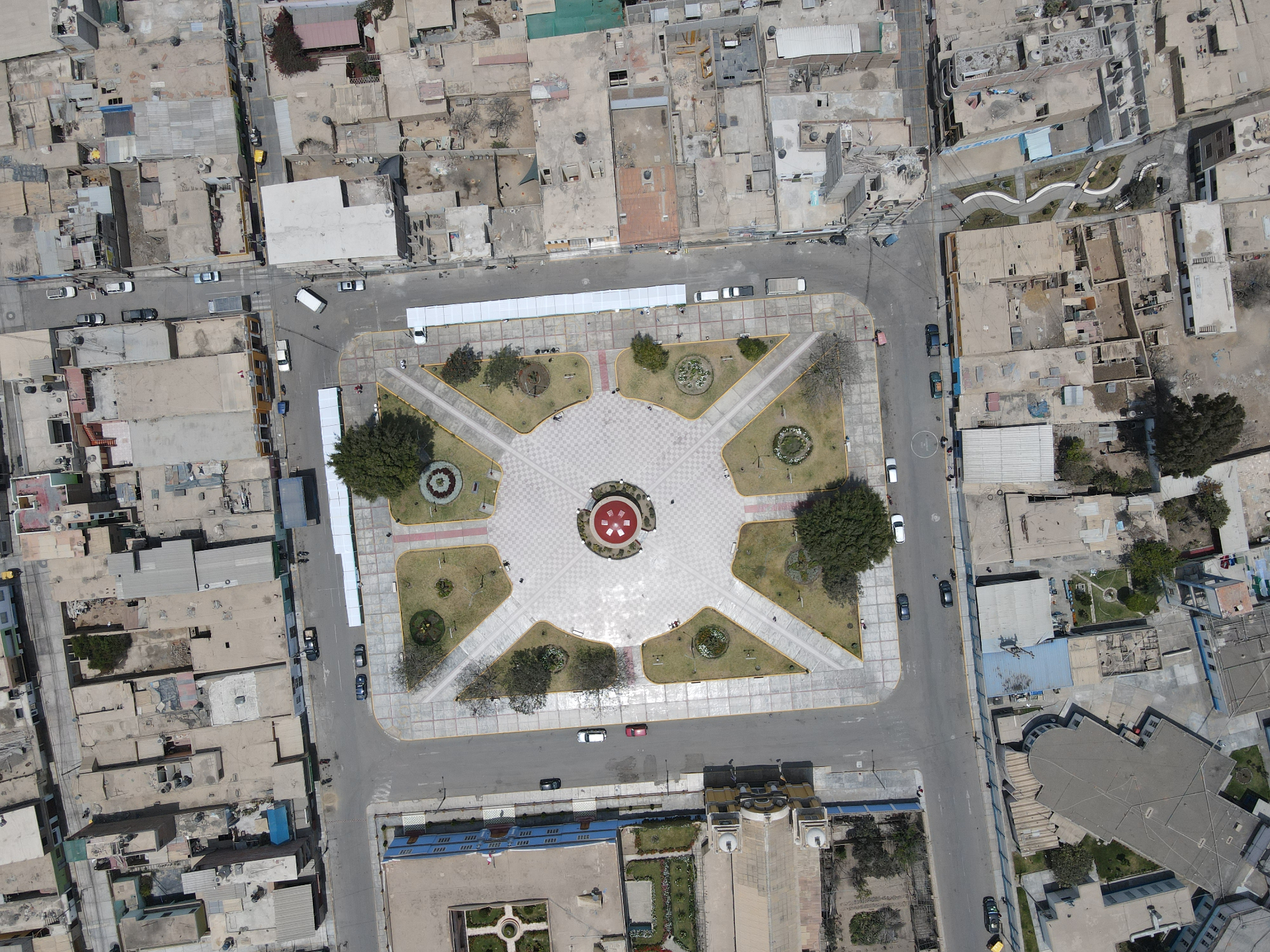 Plaza en toma cenital